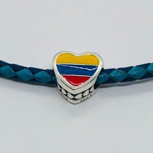 ✨✨Pandora Colombian American Reversible Colombia USA Country Heart Flag Charm